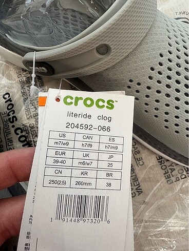 39 Beden Orijinal crocs terlik