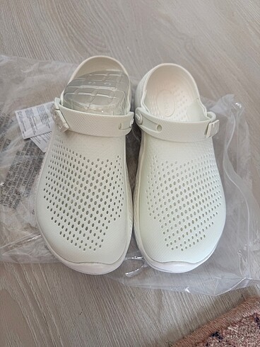 Orijinal crocs terlik