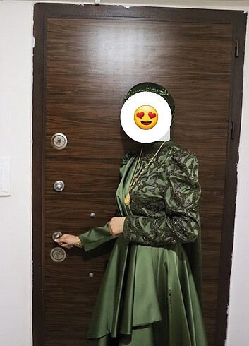 42 Beden yeşil Renk Tesettür Abiye