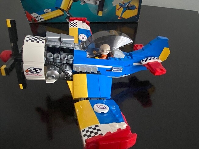  Beden Renk LEGO Creator 31094 3in1