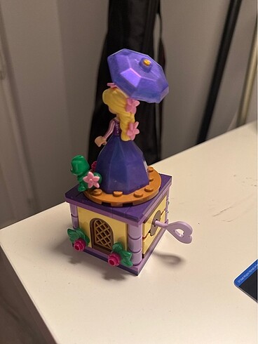 Diğer Rapunzel Lego