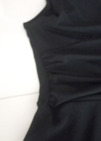 Drapeli Siyah diz altı Kadın siyah elastik kumaştan şık ellbise - Görsel 4