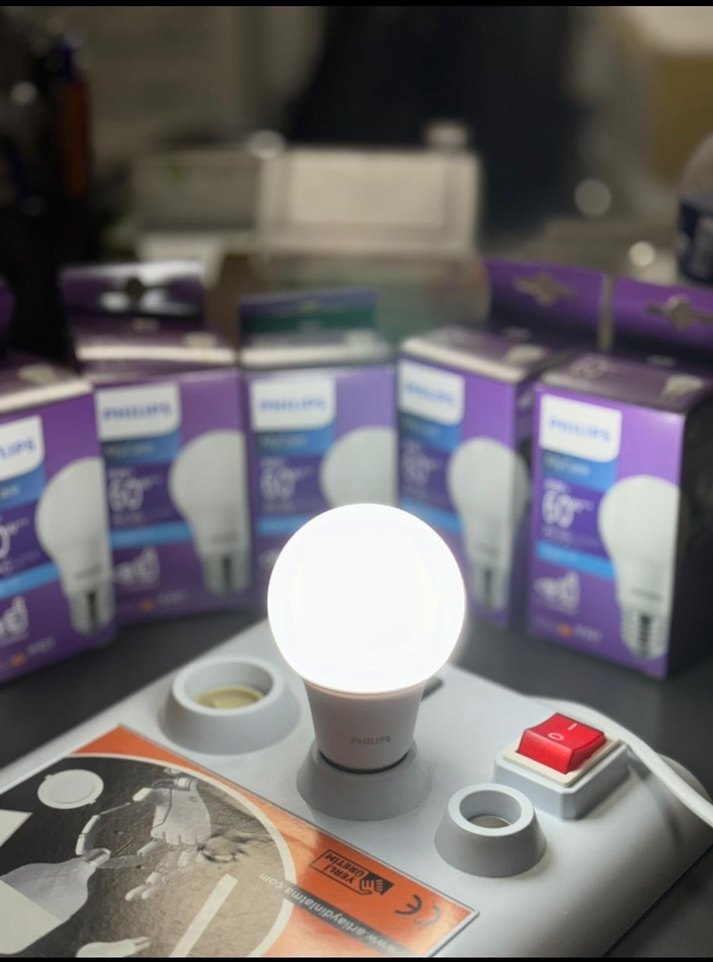 12 AD PHİLİPS LED AMPUL BEYAZ IŞIK - Görsel 3