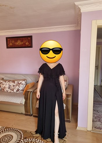 Siyah Uzun V Yakalı Gotik Parti Elbisesi