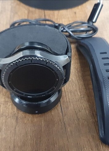 Samsung Gear S3 Frontier Akıllı Saat