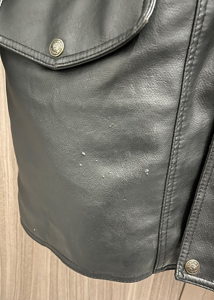 Gianfranco Ferre Deri Ceket - Görsel 2