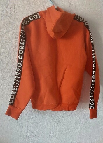 Kapüşonlu Sweatshirt