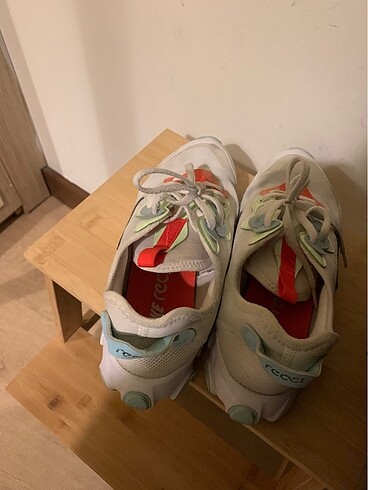 38,5 Beden beyaz Renk Nike react ayakkabı