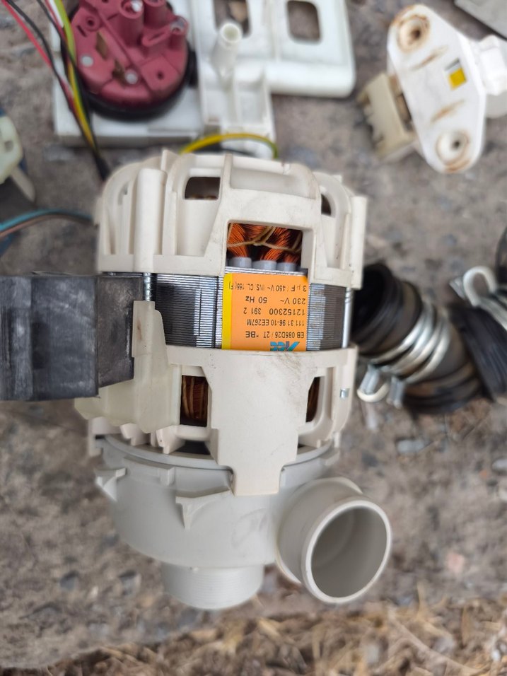 Elektrolüx bulaşık makinesi parçaları - Görsel 2