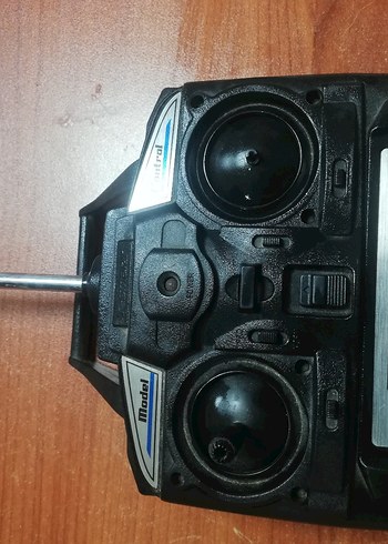 Kara Uzaktan Kumandalı Drone ve Aksesuar Seti - Görsel 10