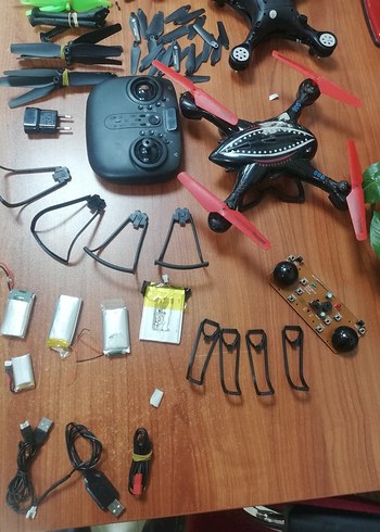 Kara Uzaktan Kumandalı Drone ve Aksesuar Seti - Görsel 6