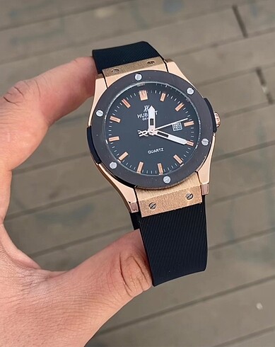 hublot siyah erkek kol saat
