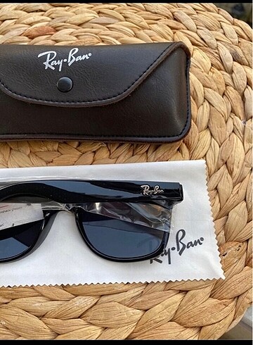 Beden siyah Renk Rayban siyah parlak wayfere model