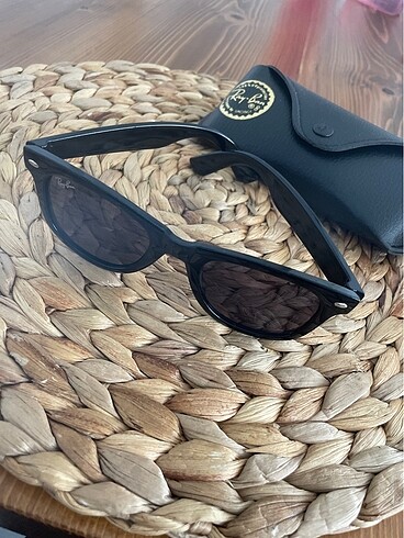 Beden siyah Renk rayban siyah parlak wayfere model