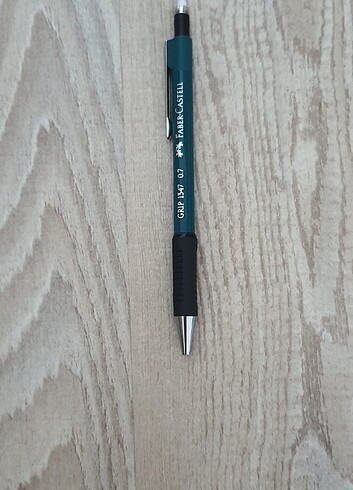  Beden Faber castell 0.7 zümrüt 