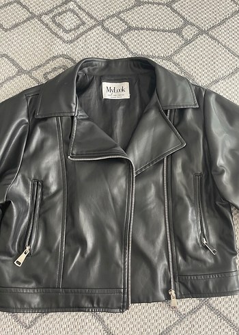 Siyah Deri Biker Ceket Kadın