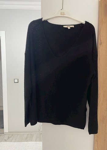 Siyah V Yaka Örgü Kadın Kazak - Görsel 3