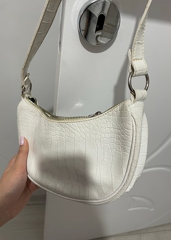 Beyaz Yılan Desenli Minimalist Deri Çanta - Görsel 3
