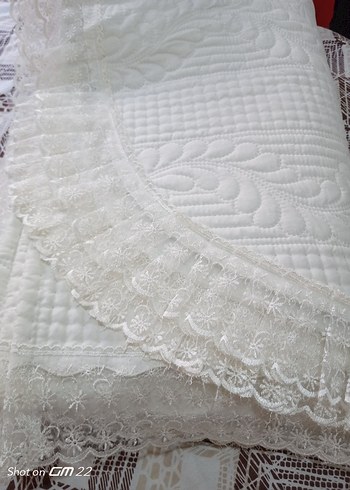 Nakışlı Beyaz Gri Yatak Örtüsü - Görsel 4