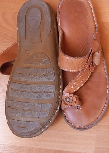 37 Beden Deri Kadın Dolgu Topuklu Sandalet