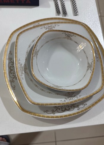 Beden REMETTA 60 PARÇA 12 KİŞİLİK YEMEK TAKIMLARI