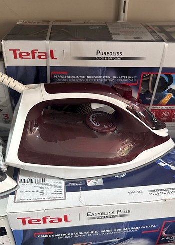 Tefal Burgundy Puregliss Ütü 2400 WATT