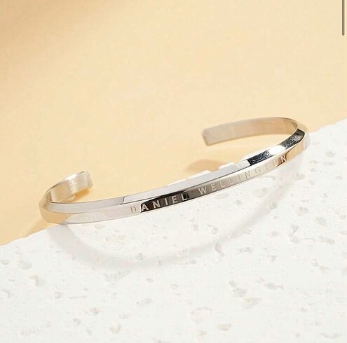 Beden Daniel Wellington Bilezik