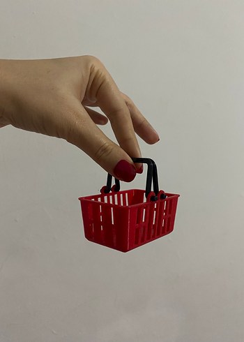 Küçük Kırmızı Sepet