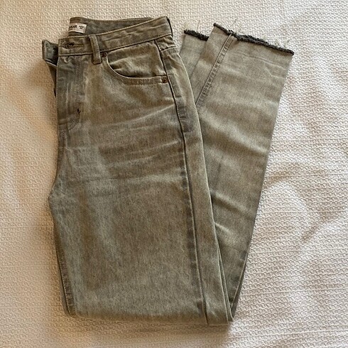 xs Beden pull&bear mom jean
