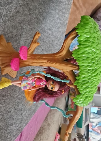 Diğer enchantimals Bebek ve Salıncaklı Ağaç Seti
