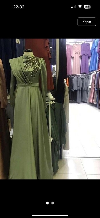 Yeşil işlemeli abiye