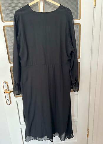 Siyah V Yaka Uzun Kollu Salaş Büyük Beden Uzun Elbise - Görsel 3