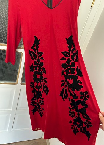 Kırmızı V Yaka Midi Elbise - Görsel 2