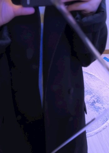 siyah kaban Kendi kumaşından düğmeler var hiç bir kusuru yok - Görsel 4