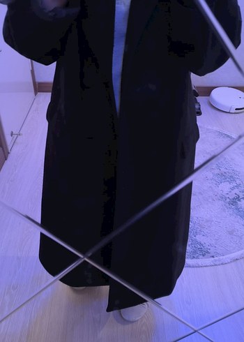 siyah kaban Kendi kumaşından düğmeler var hiç bir kusuru yok - Görsel 2