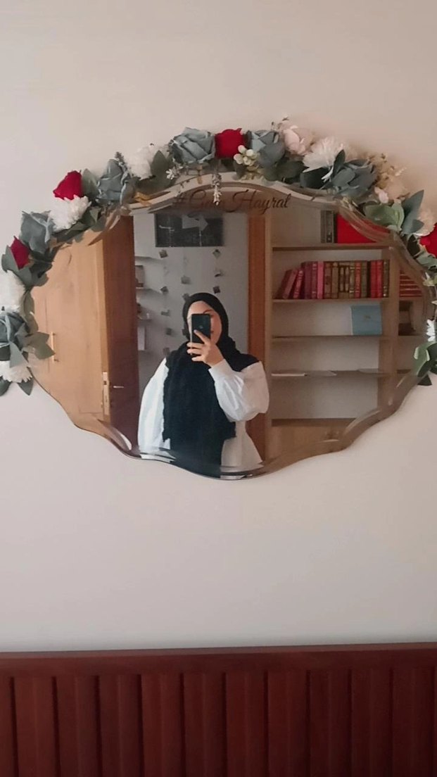 siyah beyaz renkte üst - Görsel 3