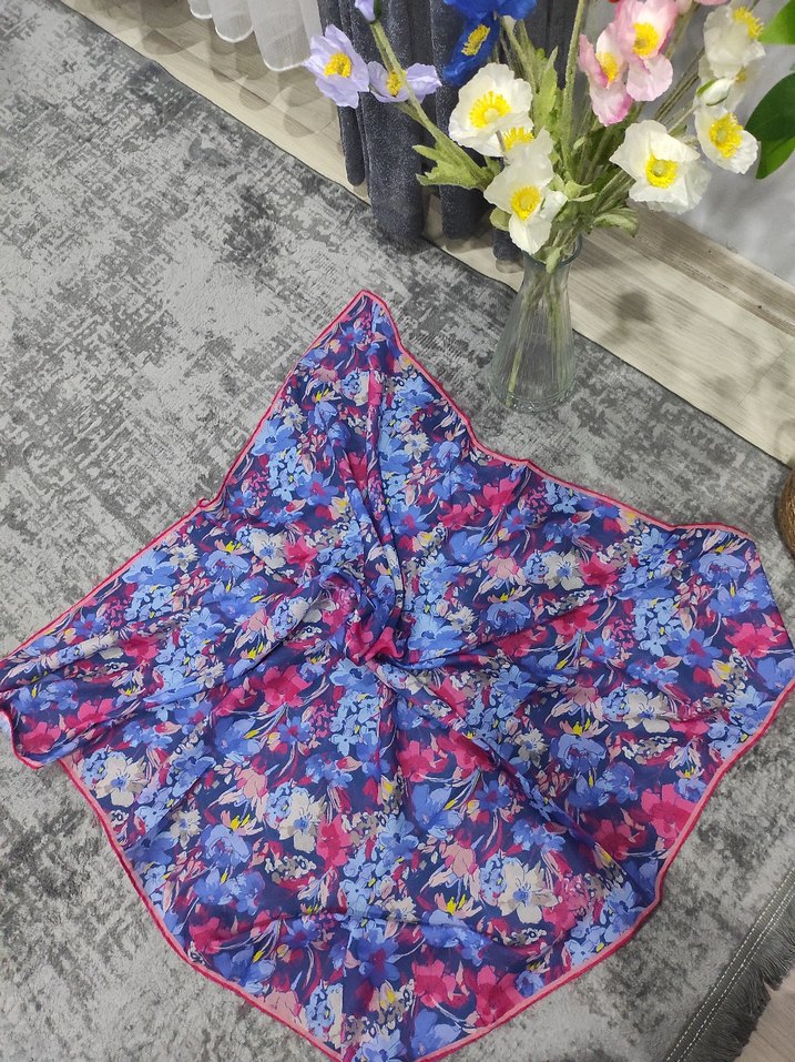 Silk home eşarp modeli - Görsel 4