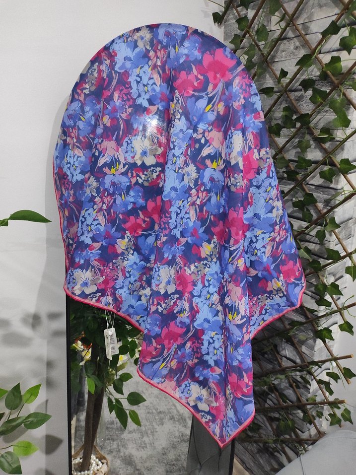 Silk home eşarp modeli - Görsel 3