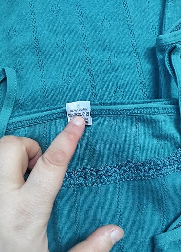 4 adet 4 numara jakarlı çocuk atlet - Görsel 3