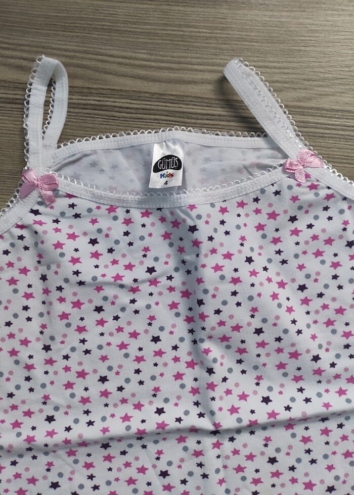 4 numara kız çocuk takım modeli  - Görsel 2