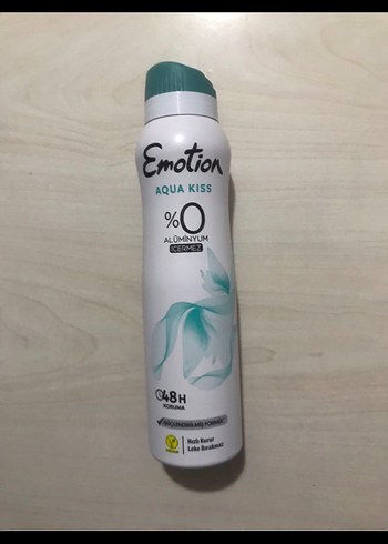 Beden Renk Emotion Aqua Kiss Alüminyumsuz Kadın Deodorant