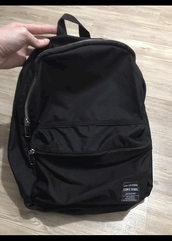 Siyah Fermuarlı Sırt Çantası - Görsel 6