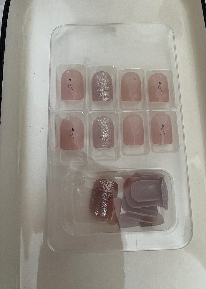 Takma tırnak - Görsel 2