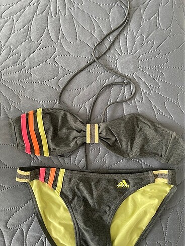 Adidas orijinal bikini takımı