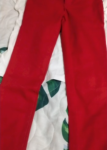 LC Waikiki Kız Çocuk pullu Beyaz Tişört
