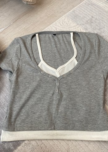 Gri V Yaka kısa Kollu Crop Top
