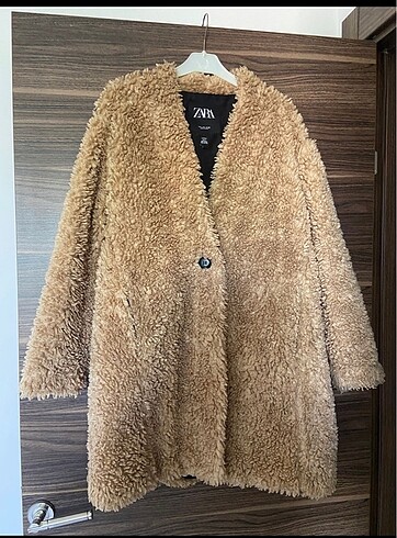 Zara peluş mont