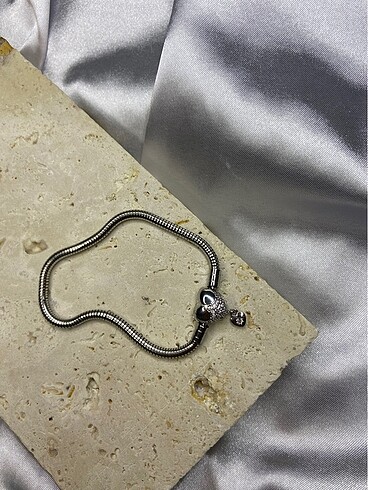 American Vintage Pandora bileklik
