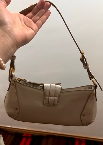 MANGO Gri Deri Karabina Detaylı Omuz Çantası - Görsel 5