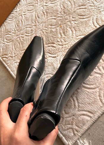 Siyah Kitten Topuklu Deri Kadın Çizme - Görsel 7